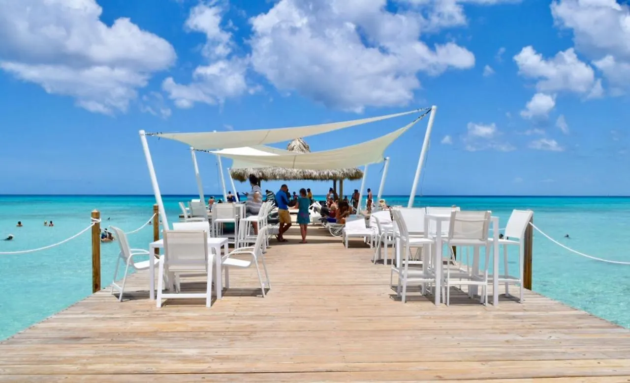 A Little Gem @Cadaquescaribe Bayahibe Dominicus Apartment